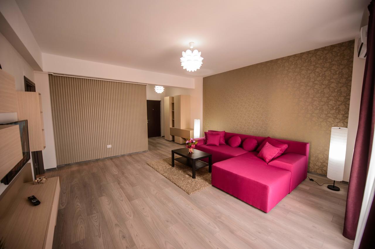 Magnum Residence Navodari Luaran gambar